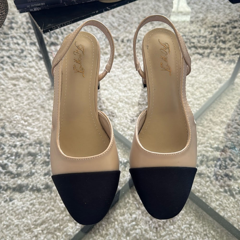 Cap-toe beige & black slingbacks (6)